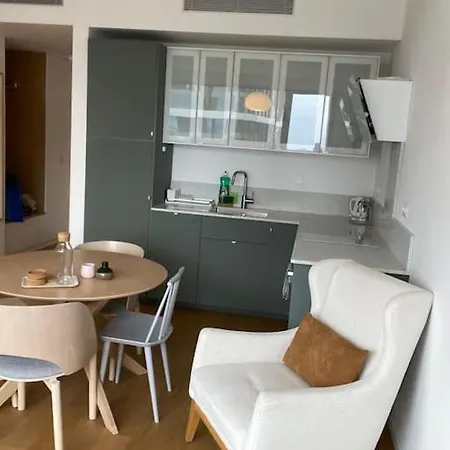 Skypark 1 With Free Parking Bratislava