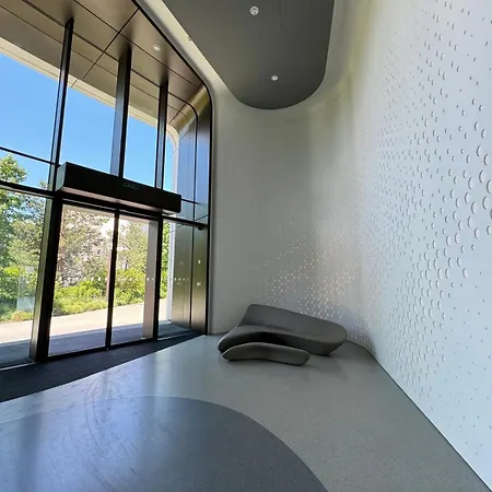 Skypark 1 With Free Parking Daire *